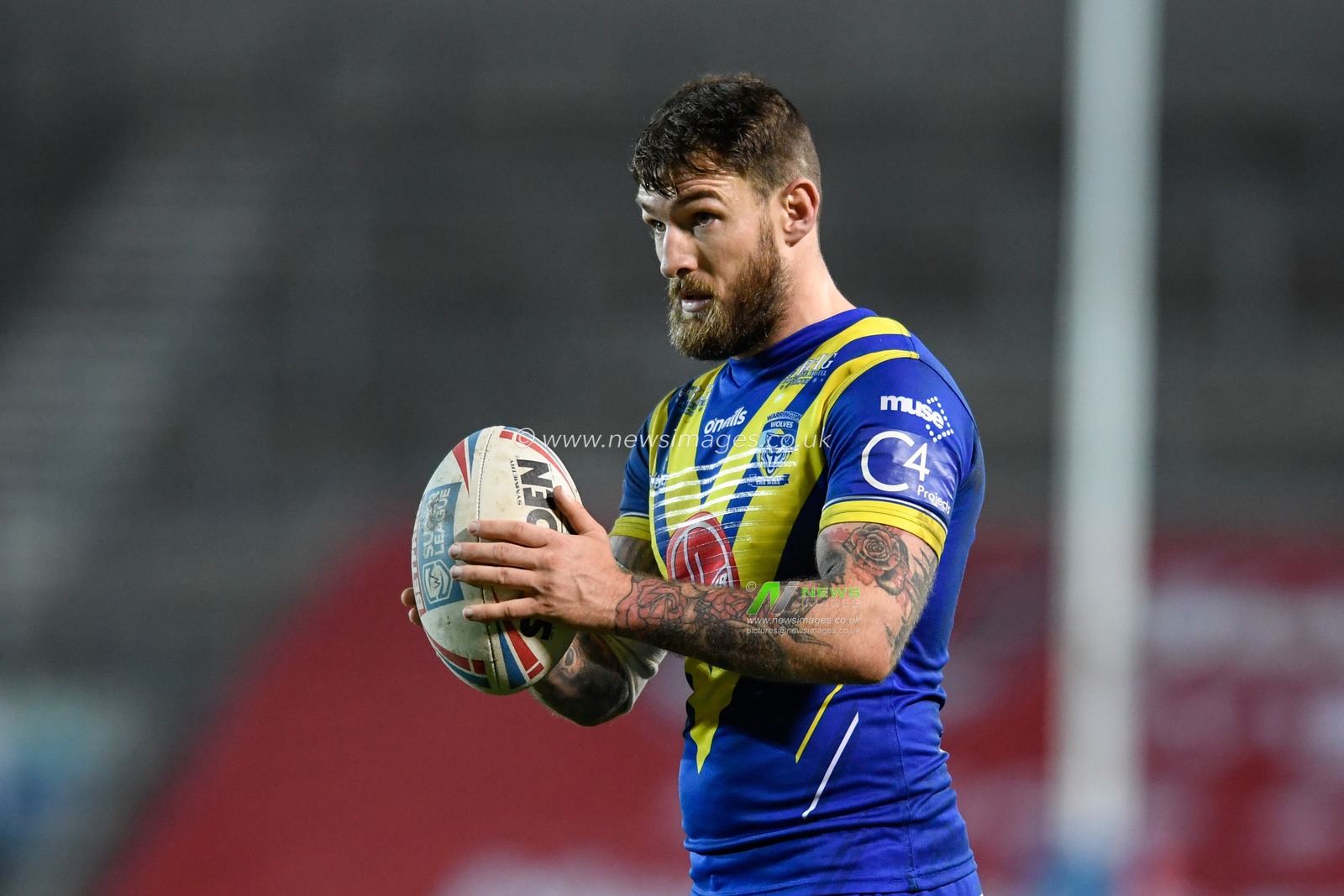 Daryl Clark (9) of Warrington Wolves in action during the game