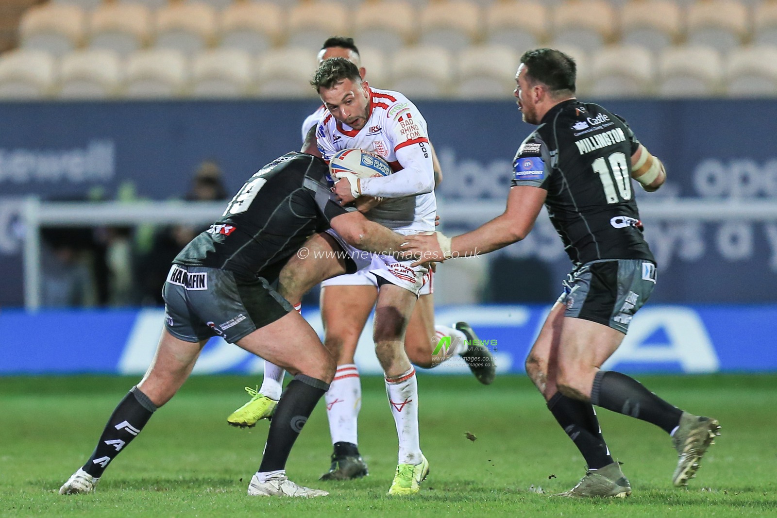 27th February 2020, Hull College Craven Park, Kingston upon Hull, England; Betfred Super League, Hull KR v Castleford Tigers : Ryan Brierley (31) of Hull KR is tackled by Daniel Smith (19) of Castleford Tigers