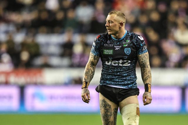 Josh Charley of Leigh Leopards during the Betfred Super League Semi Final 1 match Wigan Warriors vs Leigh Leopards at The Brick Community Stadium, Wigan, United Kingdom, 3rd October 2025

(Photo by Alfie Cosgrove/News Images)