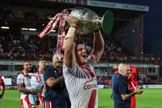 Betfred Super League Round 14 Hull KR v Catalans Dragons