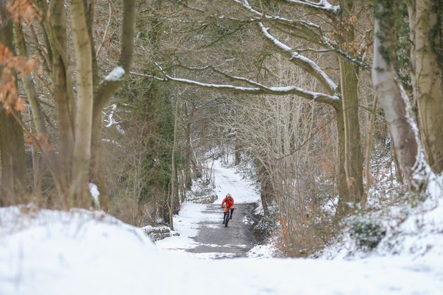 Storm Darcy brings Snow to Dore Sheffield