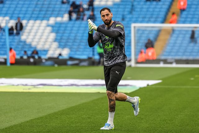 Manchester City goalkeeper Gianluigi Donnarumma in the pregame warmup session during the Premier League match Manchester City vs Crystal Palace at Etihad Stadium, Manchester, United Kingdom on 13 May 2026

(Photo by Mark Cosgrove/News Images)