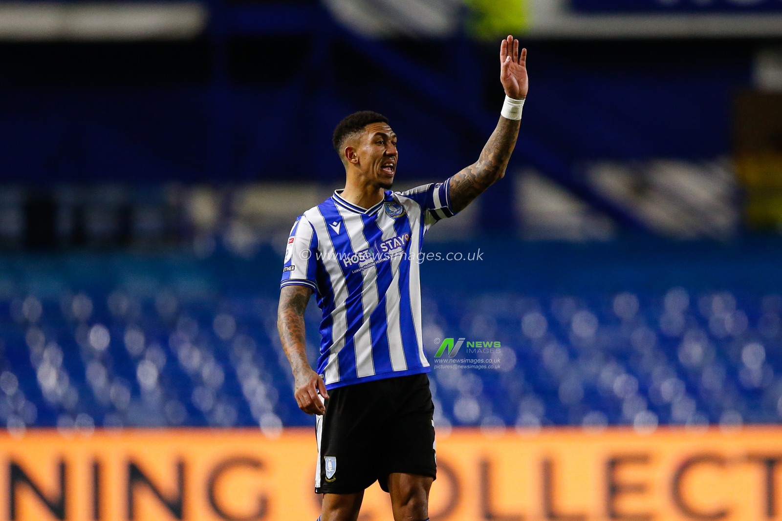 Liam Palmer #2 of Sheffield Wednesday during the Sky Bet League 1 match Sheffield Wednesday vs Cambridge United at Hillsborough, Sheffield, United Kingdom, 2nd January 2023

(Photo by Ben Early/News Images)