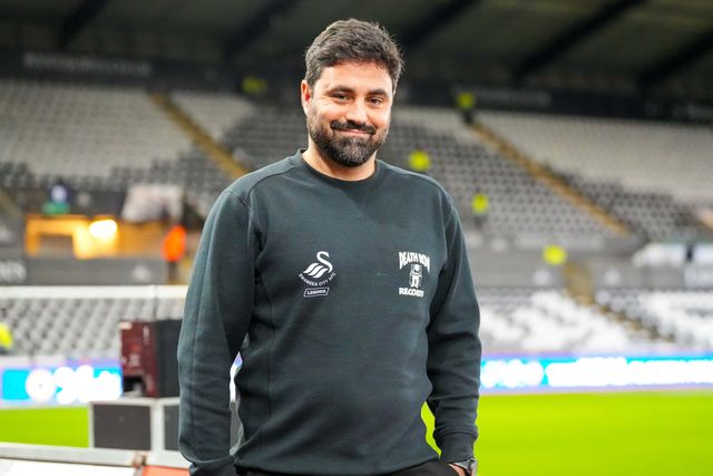 Swansea City Head Coach Vitor Matos arrives at the Swansea.com Stadium ahead of during the Sky Bet Championship match Swansea City vs Preston North End at Swansea.com Stadium, Swansea, United Kingdom on 24 February 2026

(Photo by Andrew Lewis/News Images)