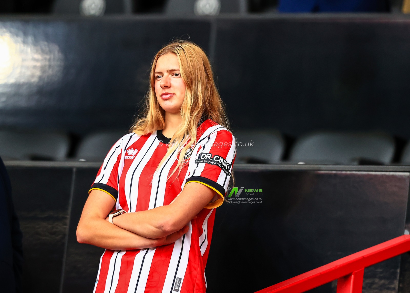 Sheffield United fan during the Sky Bet Championship match Sheffield United vs Millwall at Bramall Lane, Sheffield, United Kingdom, 23rd August 2025

(Photo by Richard Bierton/News Images)