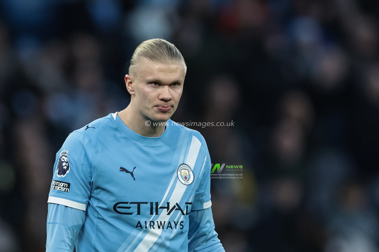 Erling Haaland of Manchester City during the Premier League match Manchester City vs West Ham United at Etihad Stadium, Manchester, United Kingdom, 20th December 2025

(Photo by Mark Cosgrove/News Images)

*** GER AUT SUI OUT ***