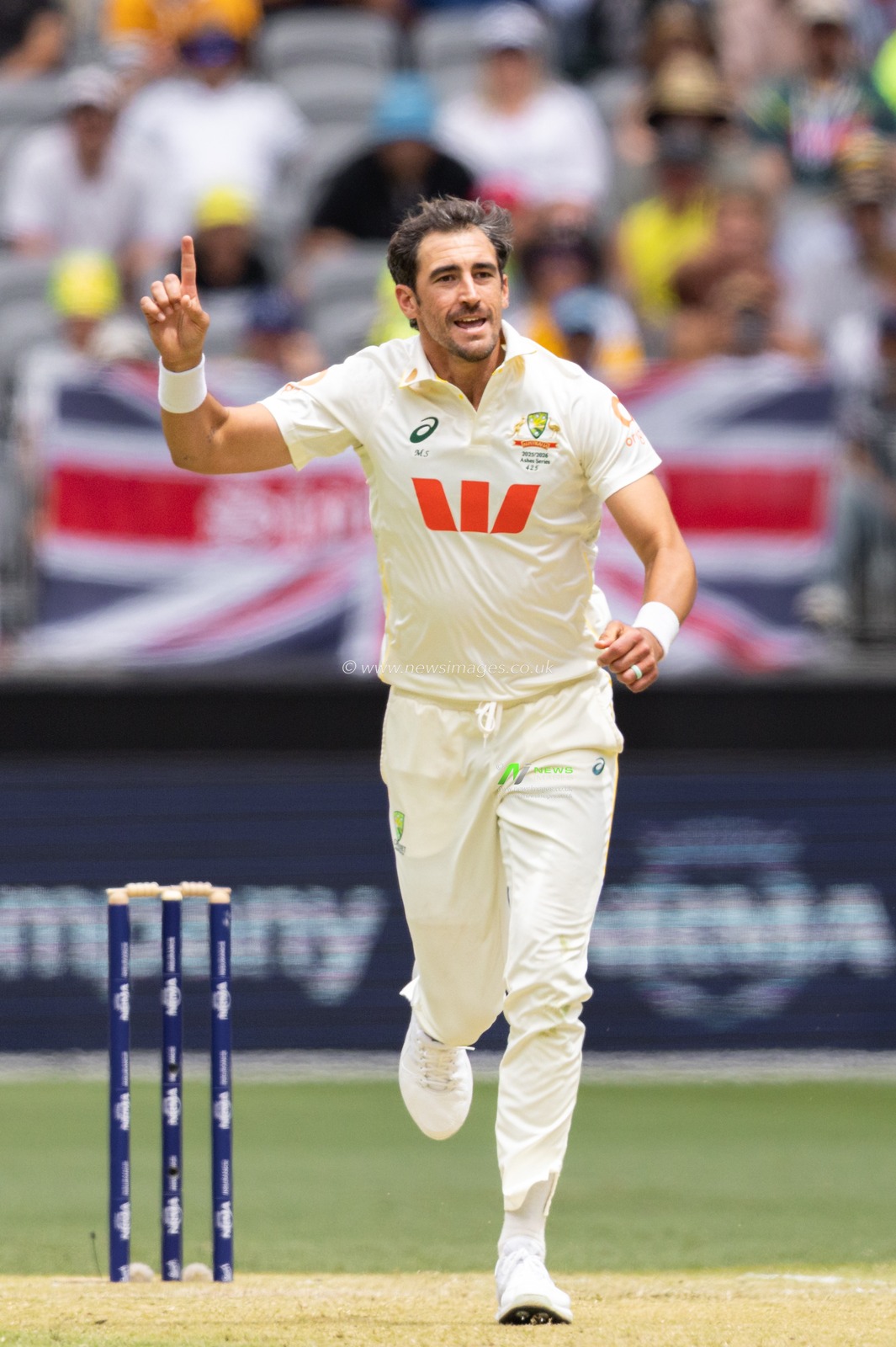 Mitch Starc of Australia celebrates after taking a wicket during the NRMA Insurance Ashes First Test Day 2 Australia vs England at Optus Stadium, Perth, Australia, 22nd November 2025

(Photo by Santanu Banik/News Images)

*** GER AUT SUI OUT ***