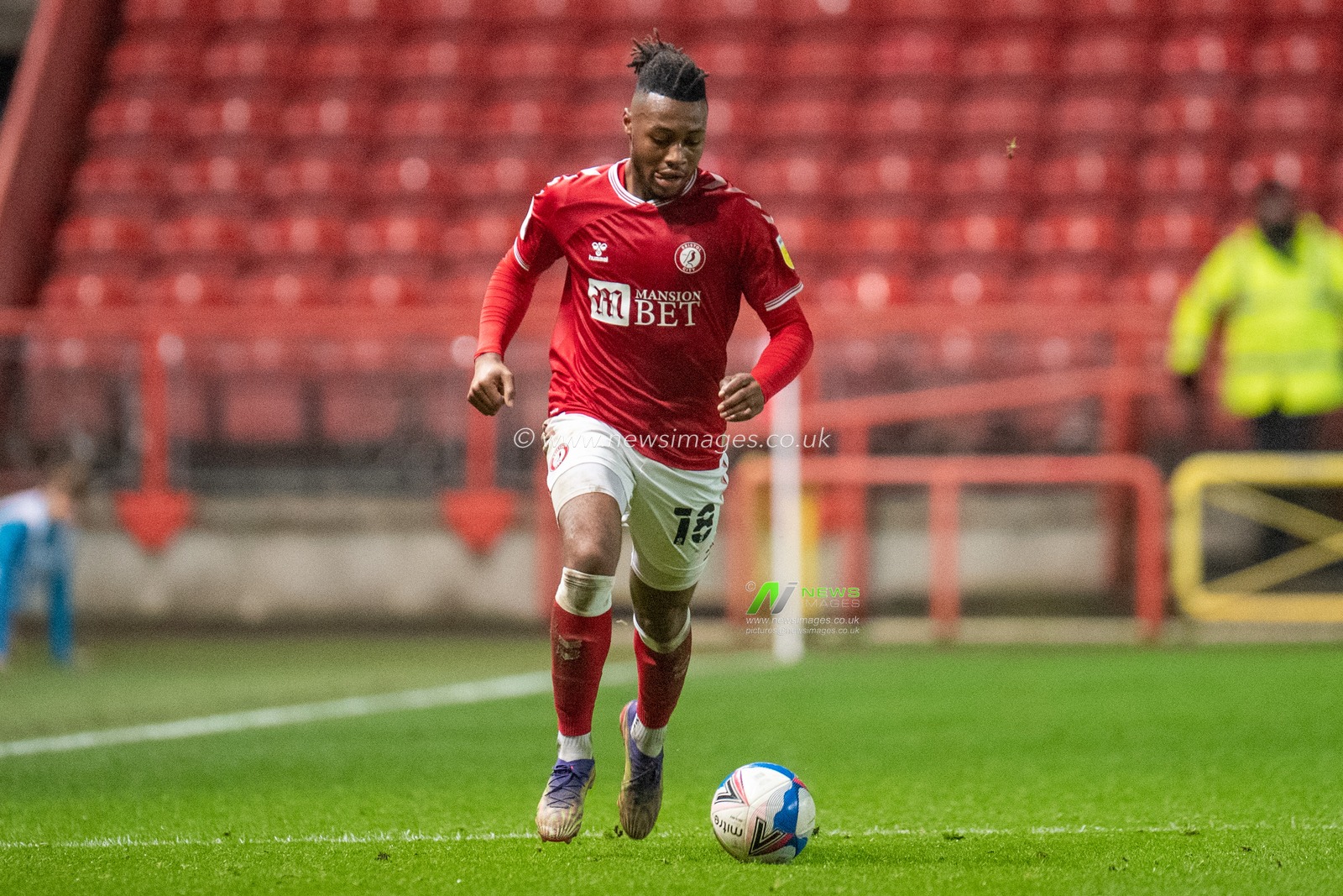 Antoine Semenyo #18 of Bristol City