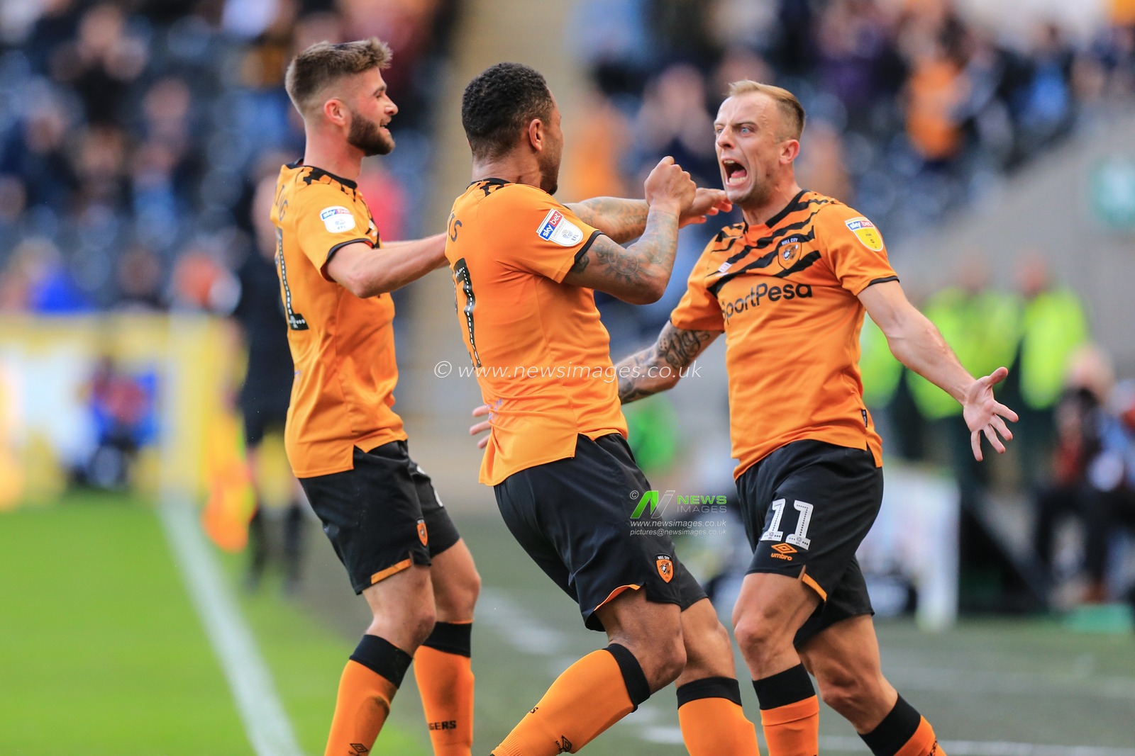 28th September 2019, KCOM Stadium, Hull , England; Sky Bet Championship Football, Hull City vs Cardiff City; Kamil Grosicki (11) of Hull City celebrates his goal

Credit:   David Greaves/News Images

English Football League images are subject to DataCo Licence