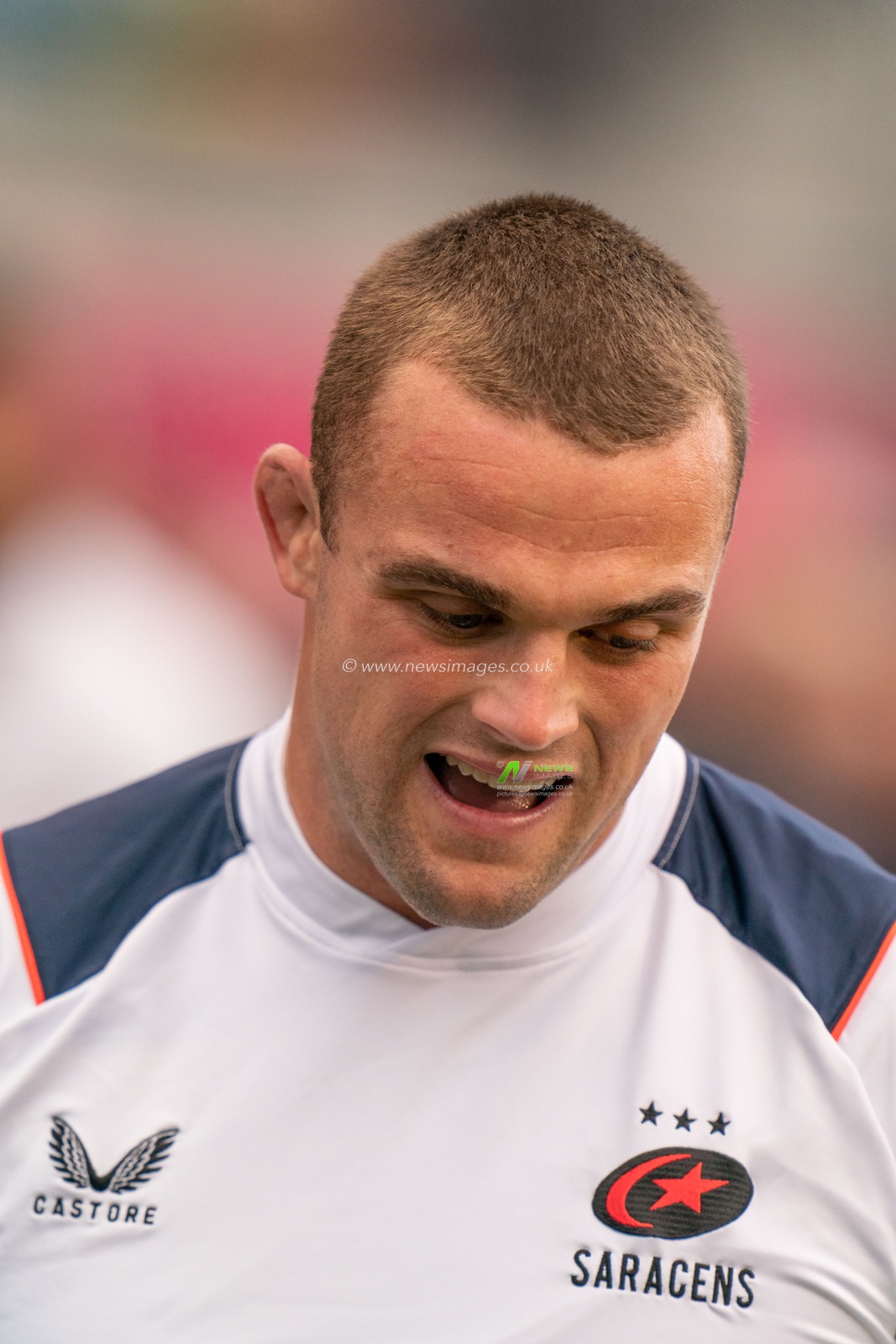 Ben Earl #7 of Saracens warming up prior to the Gallagher Premiership match Saracens vs Sale Sharks at StoneX Stadium, London, United Kingdom, 30th October 2022

(Photo by Richard Washbrooke/News Images)
