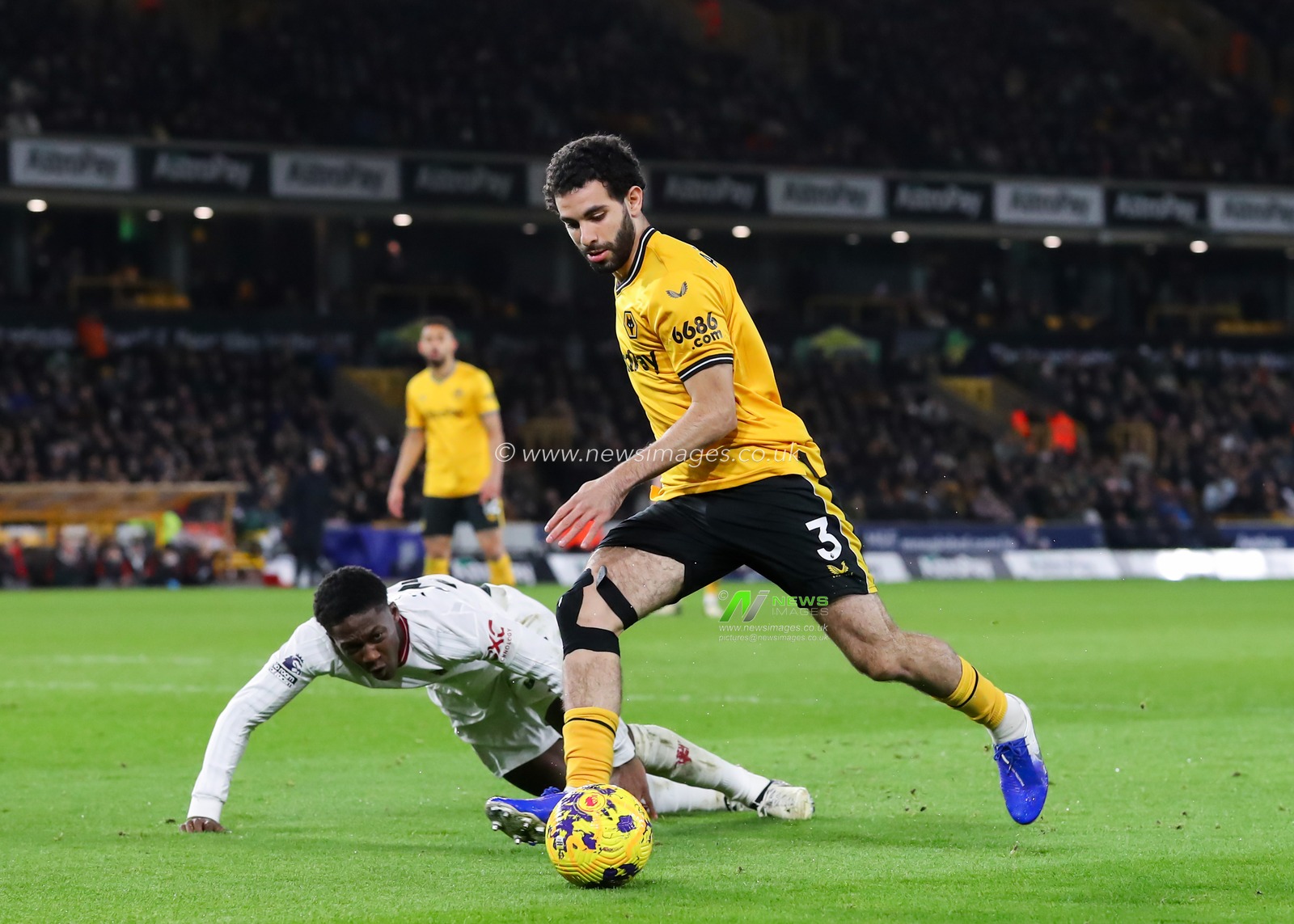 Rayan AÃ¯t-Nouri of Wolverhampton Wanderers breaks forward with the ball, during the Premier League match Wolverhampton Wanderers vs Manchester United at Molineux, Wolverhampton, United Kingdom, 1st February 2024

(Photo by Gareth Evans/News Images)