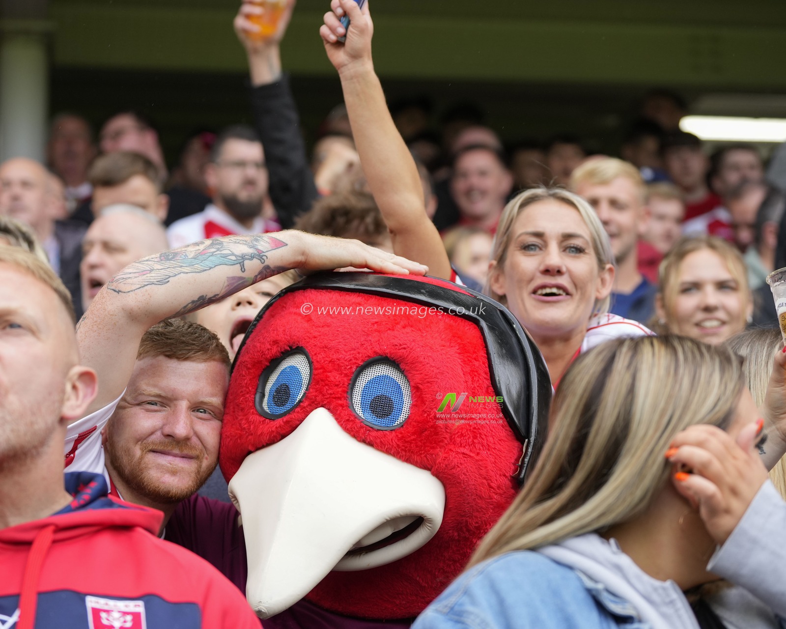 Hull KR fans wait for the game to begin before the Betfred Challenge Cup Semi Final match Hull KR vs Wigan Warriors at Sewell Group Craven Park, Kingston upon Hull, United Kingdom, 23rd July 2023

(Photo by Steve Flynn/News Images)