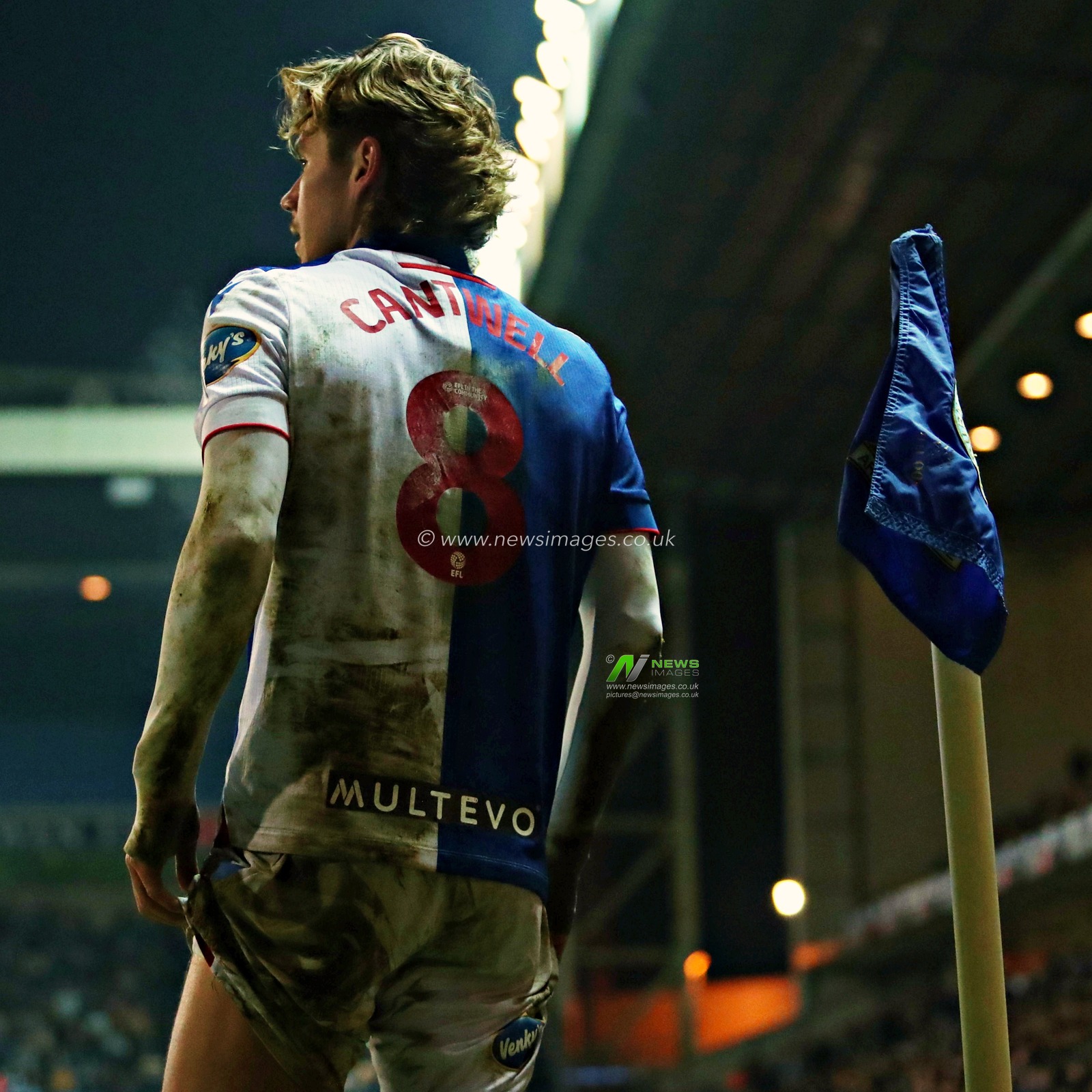 Todd Cantwell of Blackburn Rovers during the Sky Bet Championship match Blackburn Rovers vs Portsmouth at Ewood Park, Blackburn, United Kingdom, 15th January 2025

(Photo by Sam Eaden/News Images)