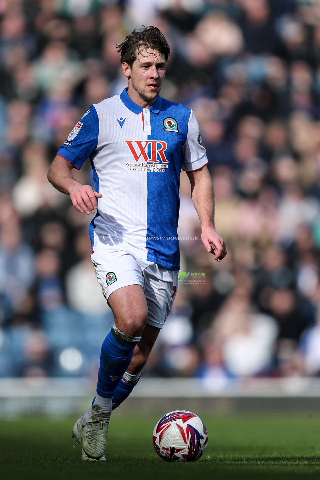 Callum Brittain of Blackburn Rovers dribbling forward during the Sky Bet Championship match Blackburn Rovers vs Norwich City at Ewood Park, Blackburn, United Kingdom, 1st March 2025

(Photo by Jorge Horsted/News Images)