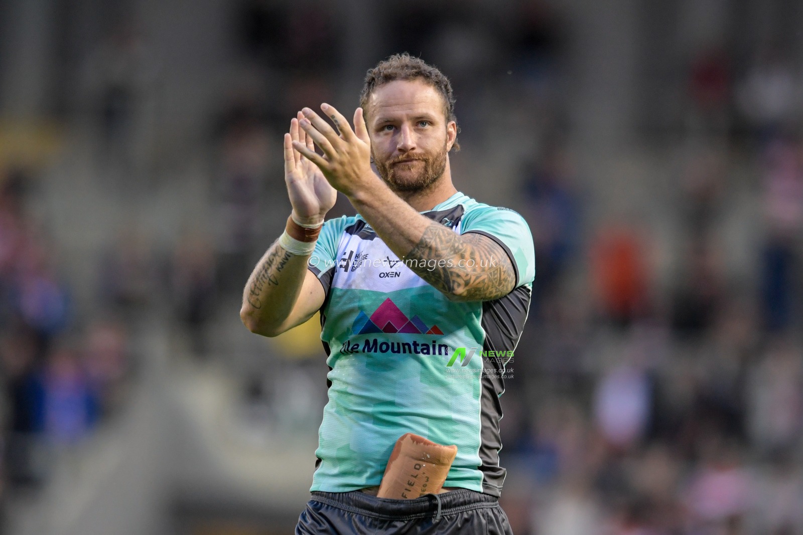 Korbin Sims (10) of Hull KR applauds the travelling supporters at the end of the game