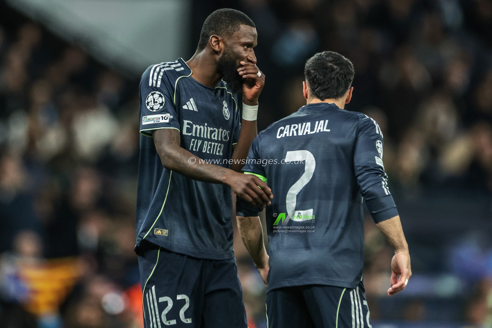 Antonio Rudiger of Real Madrid speaks to Daniel Carvajal of Real Madrid during the UEFA Champions League last 16 second leg match Manchester City vs Real Madrid at The City of Manchester Stadium, Manchester, United Kingdom on 17 March 2026

(Photo by Mark Cosgrove/News Images)