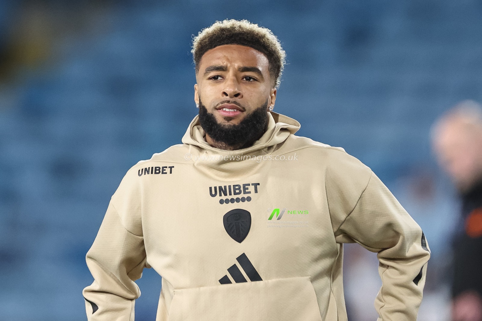 Jayden Bogle of Leeds United arrives during the Sky Bet Championship match Leeds United vs Sheffield United at Elland Road, Leeds, United Kingdom, 18th October 2024

(Photo by Mark Cosgrove/News Images)