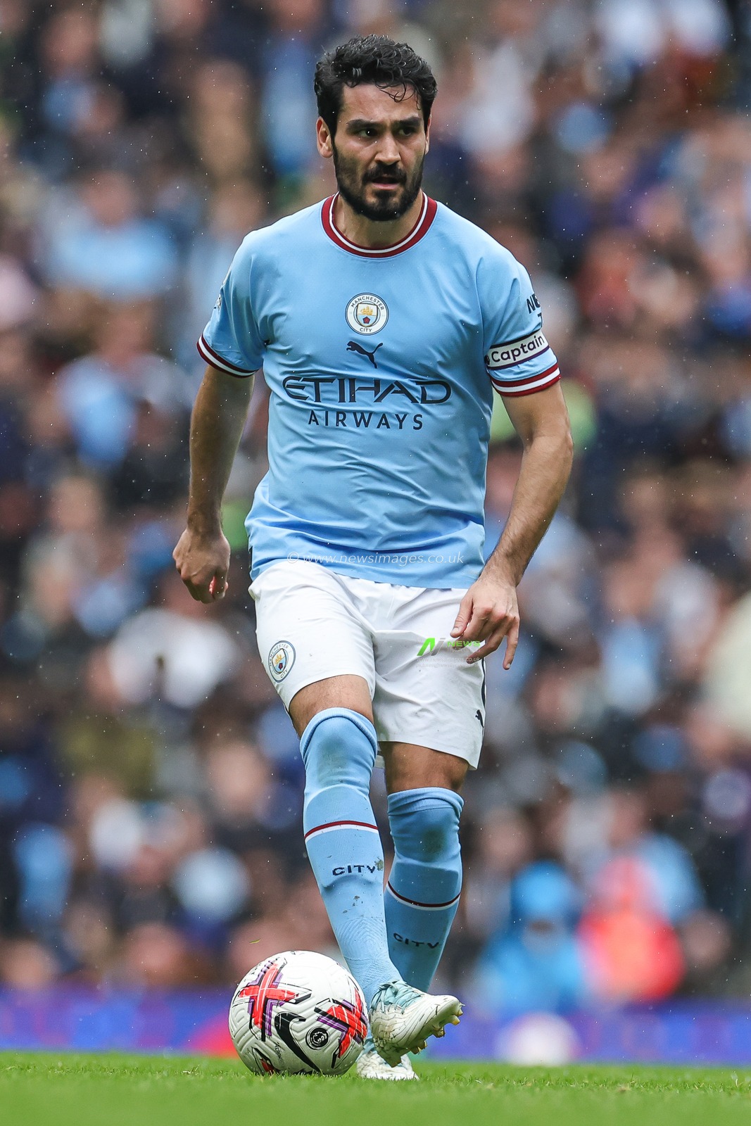 Ä°lkay GÃ¼ndoÄŸan #8 of Manchester City in action during the Premier League match Manchester City vs Leeds United at Etihad Stadium, Manchester, United Kingdom, 6th May 2023

(Photo by Mark Cosgrove/News Images)