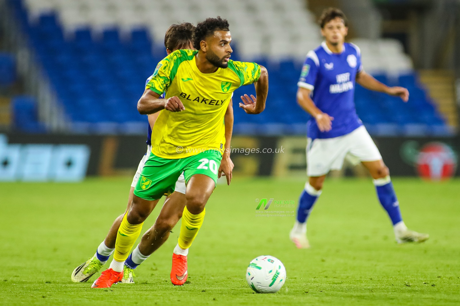 Anis Ben Slimane of Norwich City during the Carabao Cup round 2 match Cardiff City vs Norwich City at Cardiff City Stadium, Cardiff, United Kingdom on 25 August 2026

(Photo by Andrew Lewis/News Images)
