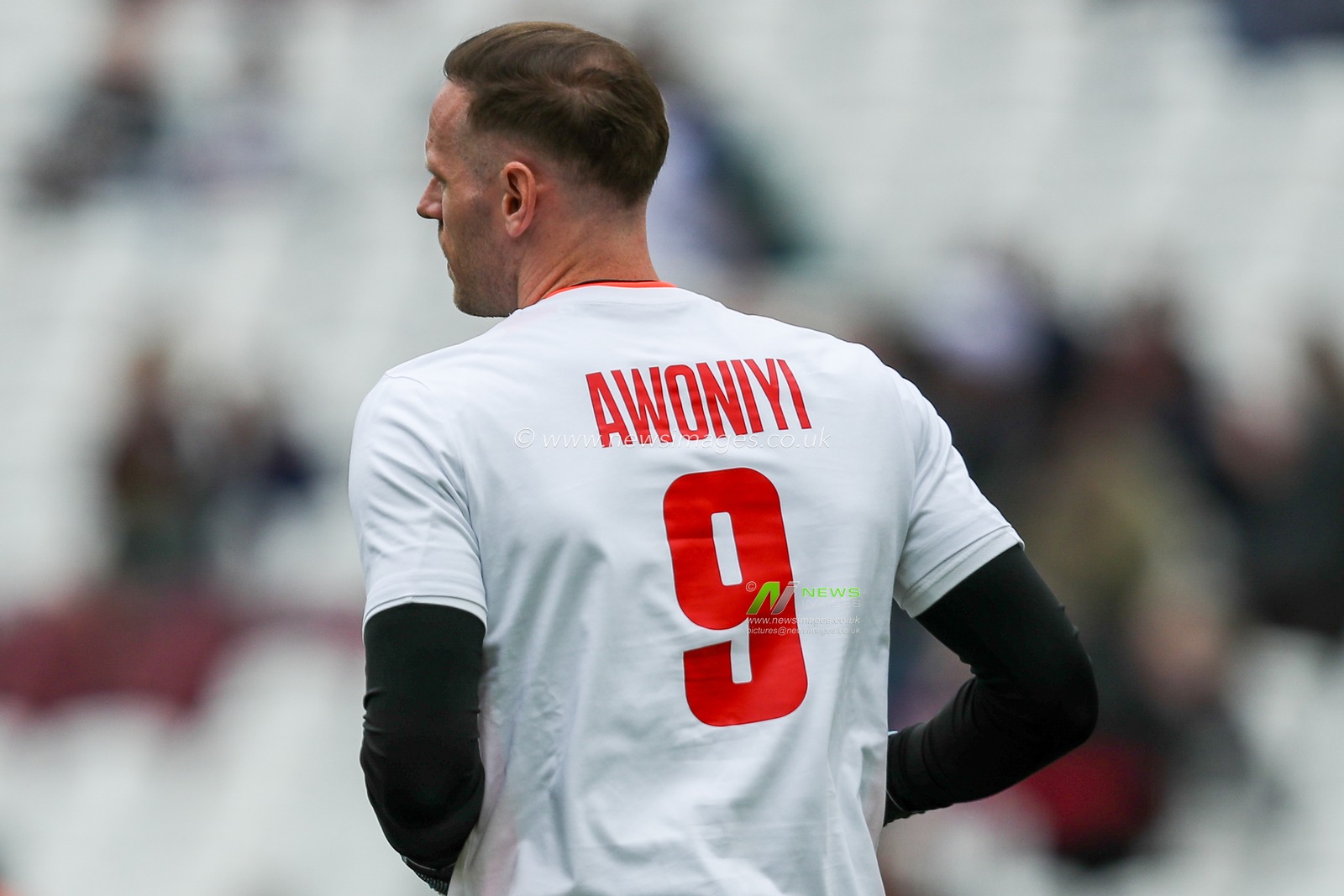Matz Sels of Nottingham Forest wears a top supporting Taiwo Awoniyi during the warm up prior to the Premier League match West Ham United vs Nottingham Forest at London Stadium, London, United Kingdom, 18th May 2025

(Photo by Izzy Poles/News Images)
