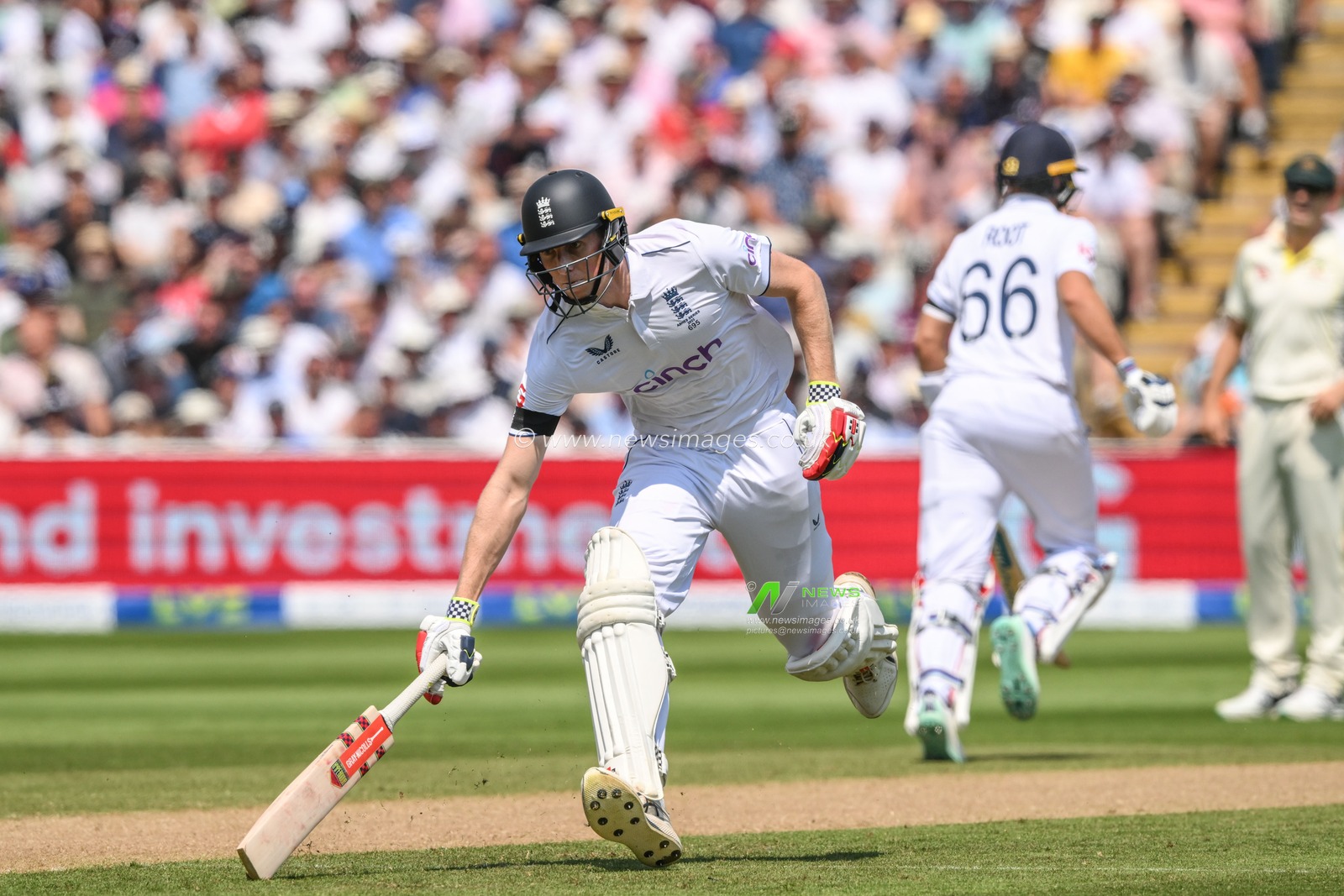 Zak Crawley of England reaches for the crease during the LV= Insurance Ashes First Test Series Day 1 England vs Australia at Edgbaston, Birmingham, United Kingdom, 16th June 2023

(Photo by Craig Thomas/News Images)