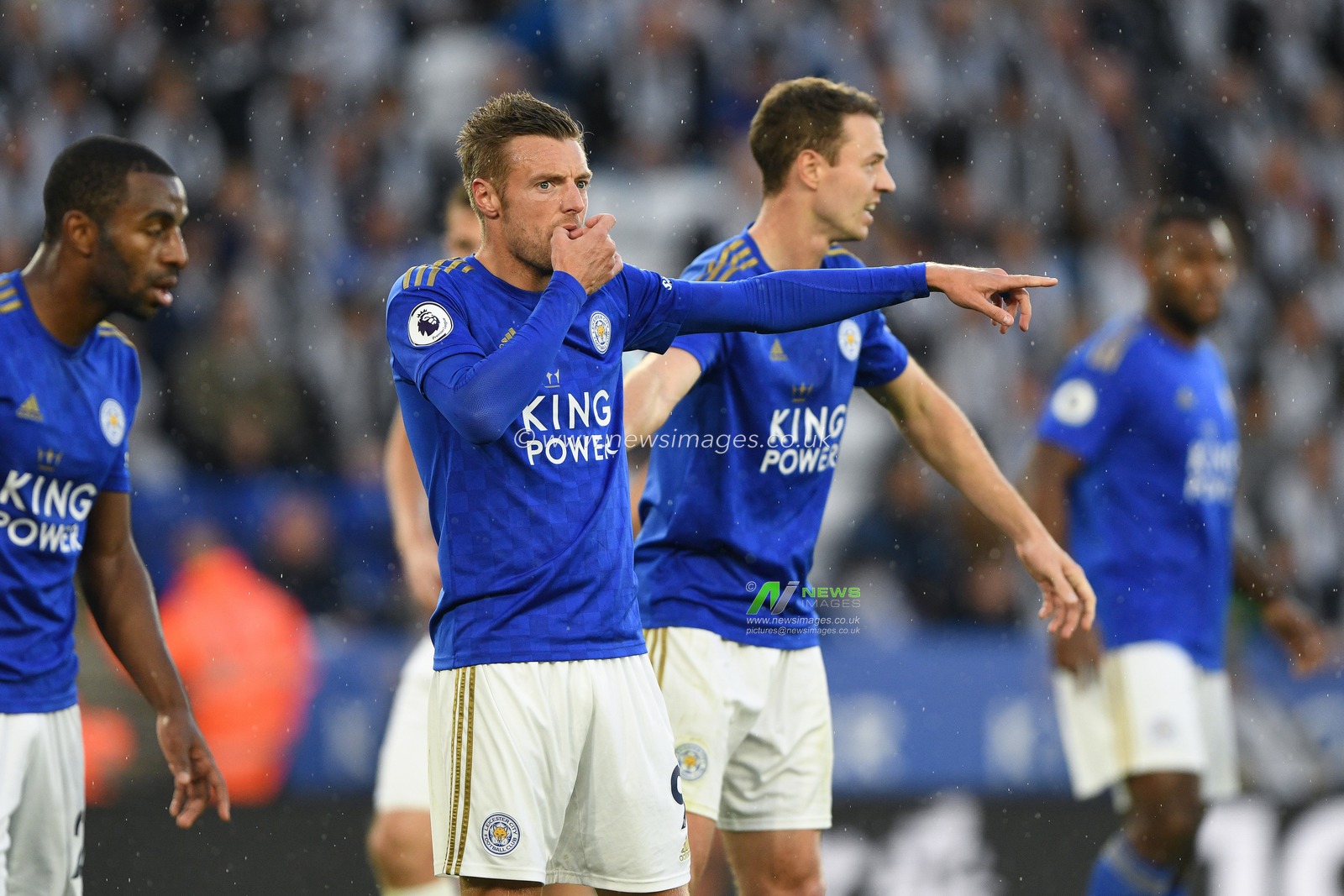 19th October 2019, King Power Stadium, Leicester, England; Premier League, Leicester City v Burnley : Jamie Vardy (9) of Leicester City 

Credit: Jon Hobley/News Images