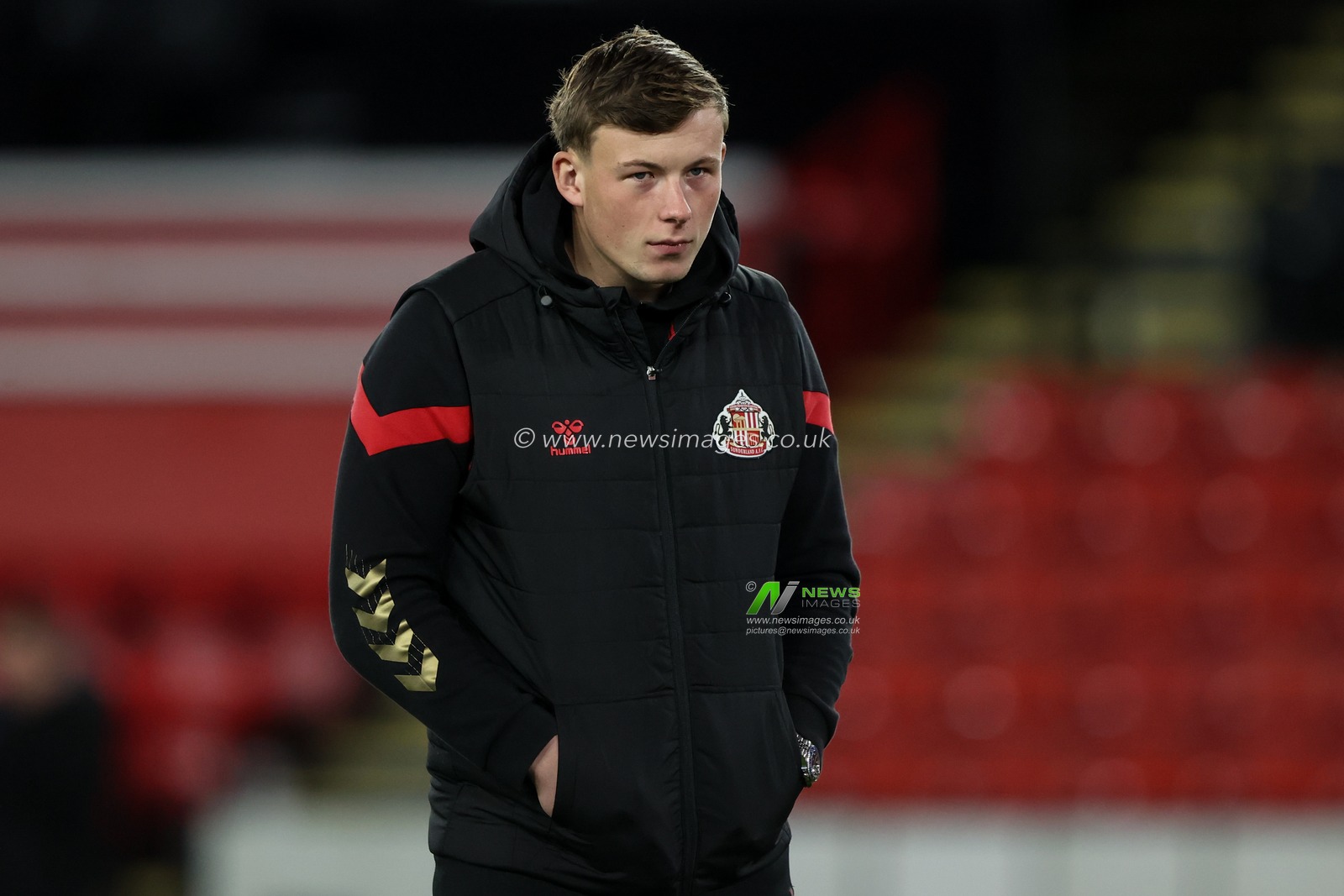 Anthony Patterson of Sunderland arrives during the Sky Bet Championship match Sheffield United vs Sunderland at Bramall Lane, Sheffield, United Kingdom, 29th November 2024

(Photo by Alfie Cosgrove/News Images)