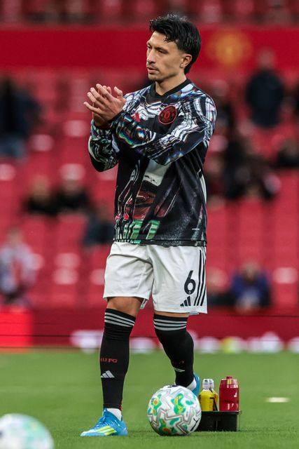 Lisandro Martinez of Manchester United in the pregame warmup session during the Premier League match Manchester United vs Leeds United at Old Trafford, Manchester, United Kingdom on 13 April 2026

(Photo by Mark Cosgrove/News Images)