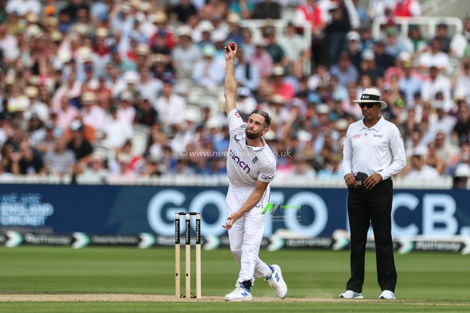 Chris Woakes of England delivers the ball during the England v Sri Lanka 2nd Rothesay Test Match Day 2 at Lords, London, United Kingdom, 30th August 2024

(Photo by Mark Cosgrove/News Images)