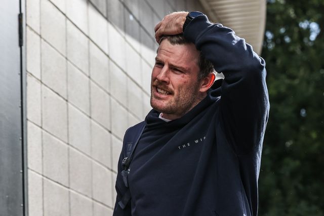 Luke Yates of Warrington Wolves arrives during the Betfred Super League Round 26 match Hull FC vs Warrington Wolves at MKM Stadium, Hull, United Kingdom, 13th September 2025

(Photo by Alfie Cosgrove/News Images)