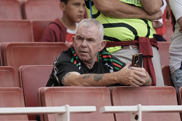 Arsenal fan ahead of the Pre-season friendly match Arsenal vs Villarreal at Emirates Stadium, London, United Kingdom, 6th August 2025

(Photo by Harvey Murphy/News Images)