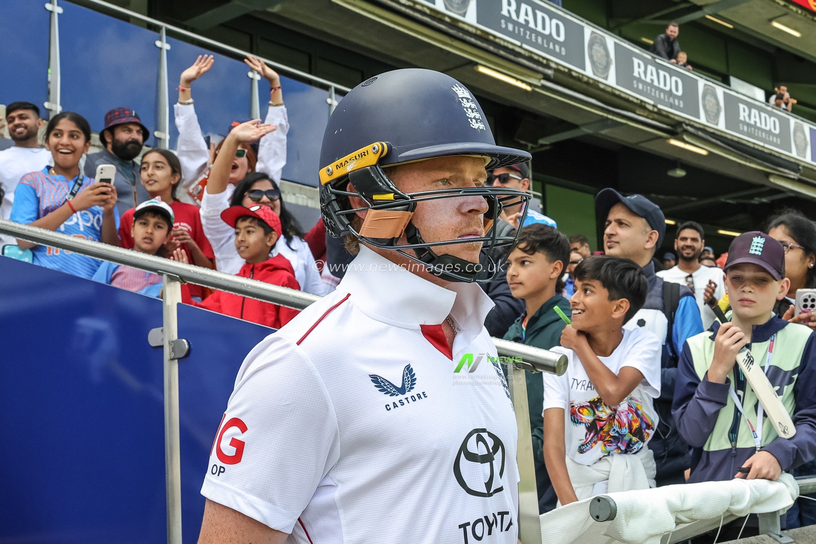 Ollie Pope of England heads out to bat during the 2nd Rothesay Test Match day 5 England v India at Edgbaston, Birmingham, United Kingdom, 6th July 2025

(Photo by Mark Cosgrove/News Images)