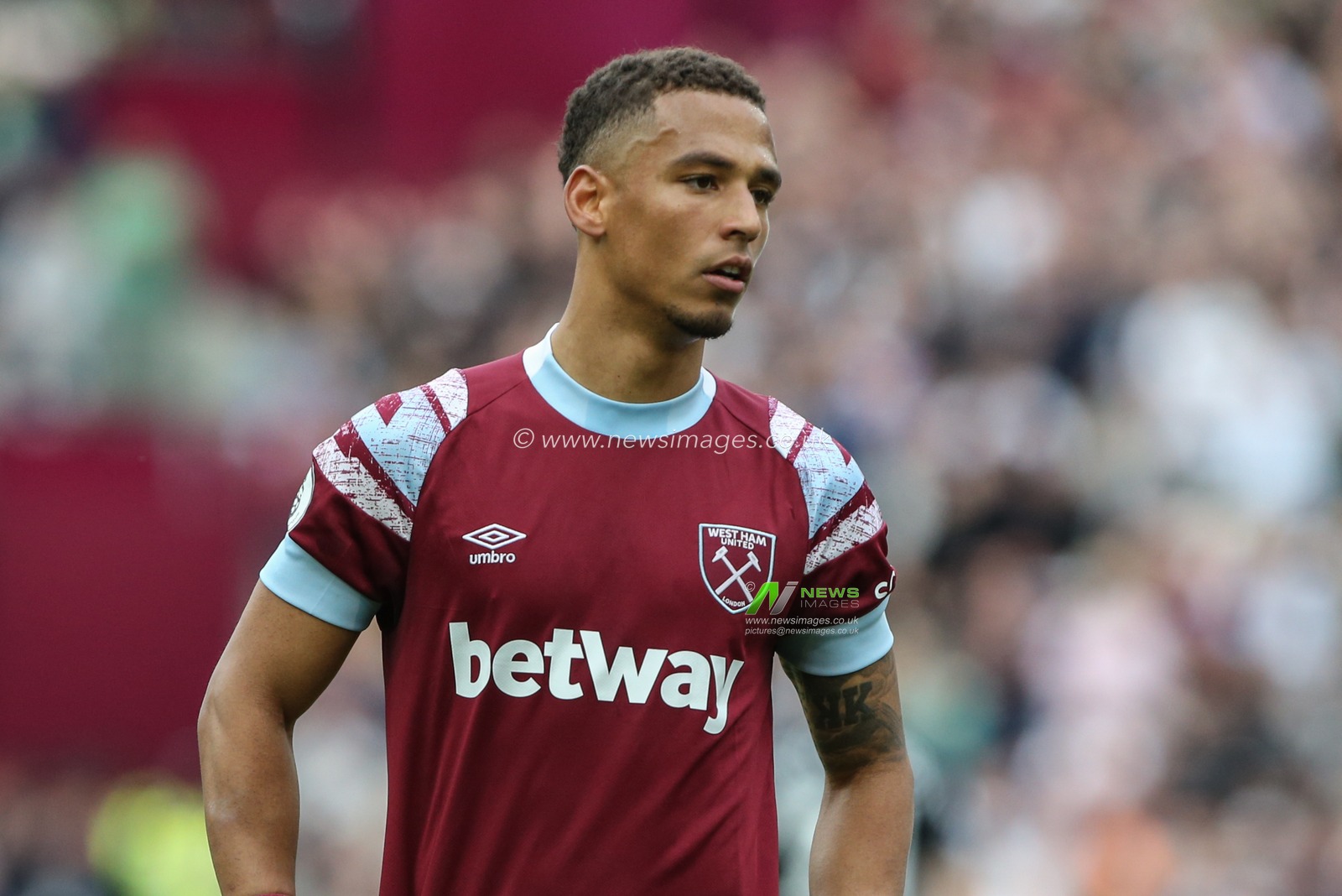 Thilo Kehrer #24 of West Ham United during the Premier League match West Ham United vs Arsenal at London Stadium, London, United Kingdom, 16th April 2023

(Photo by Arron Gent/News Images)