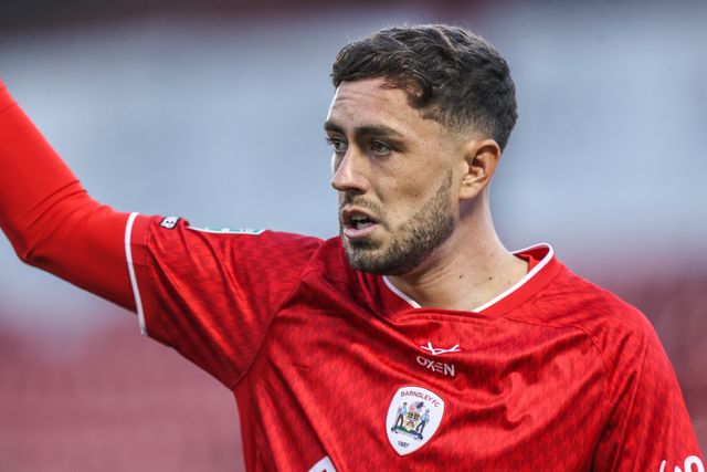 Corey O'Keeffe of Barnsley during the Carabao Cup round 2 match Barnsley vs Crewe Alexandra at Oakwell, Barnsley, United Kingdom on 25 August 2026

(Photo by Alfie Cosgrove/News Images)