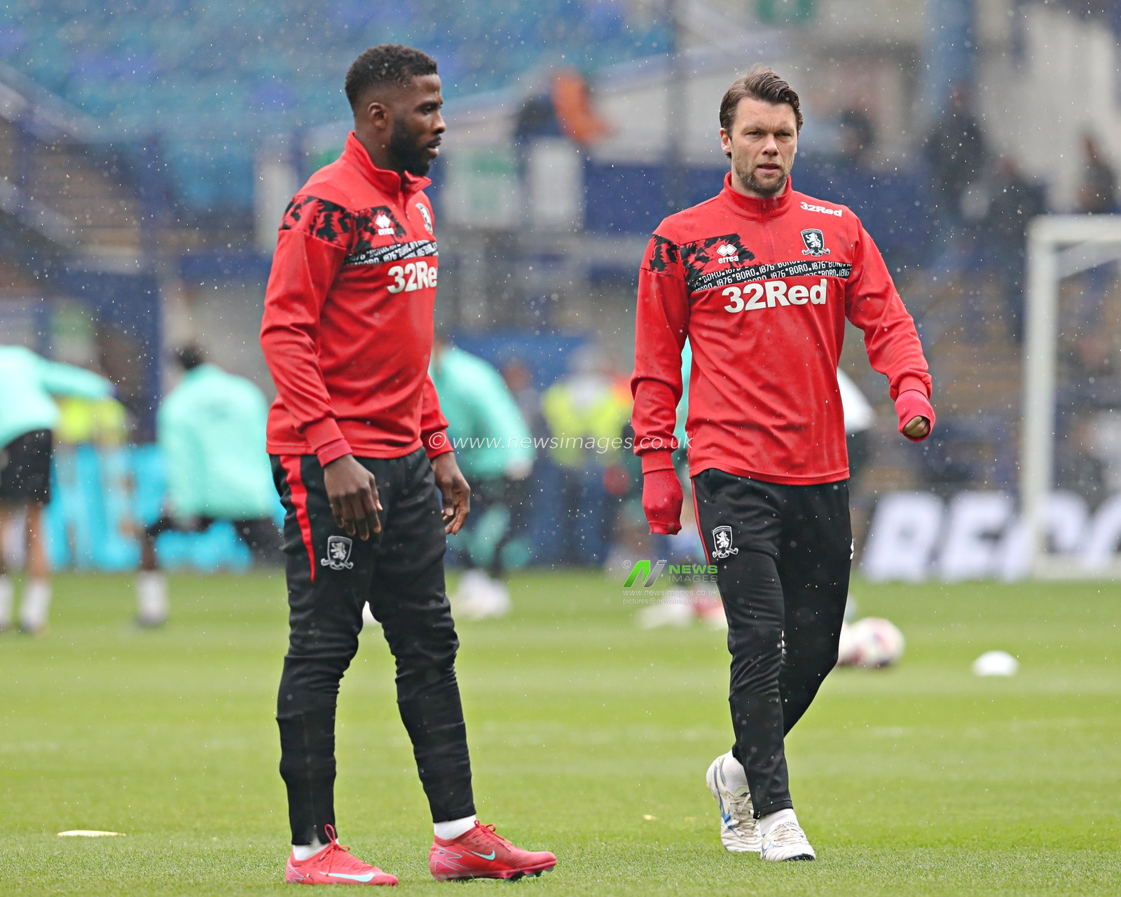 Jonny Howson of Middlesbrough Football Club before the Sky Bet Championship match Sheffield Wednesday vs Middlesbrough at Hillsborough, Sheffield, United Kingdom, 21st April 2025

(Photo by Sam Eaden/News Images)