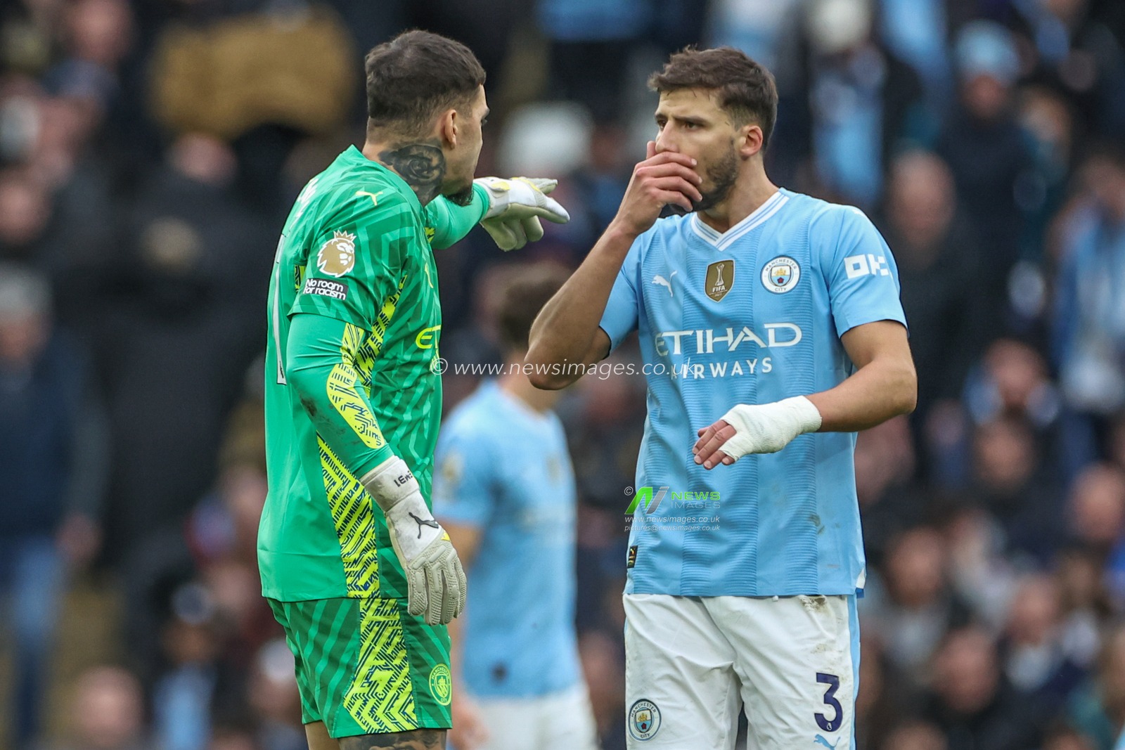 Ederson of Manchester City speaks to RÃºben Dias of Manchester City during the Premier League match Manchester City vs Manchester United at Etihad Stadium, Manchester, United Kingdom, 3rd March 2024

(Photo by Mark Cosgrove/News Images)