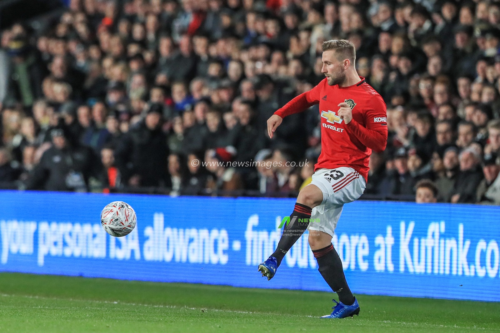 5th March 2020, Pride Park Stadium, Derby, England; Emirates FA Cup 5th Round, Derby County v Manchester United : Luke Shaw (23) of Manchester United in action during the game
