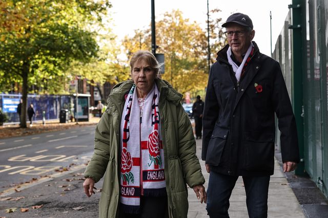 England fans make their way to the game during the Quilter Nations Series 2025 match England vs Australia at Allianz Stadium, Twickenham, United Kingdom, 1st November 2025

(Photo by Mark Cosgrove/News Images)

*** GER AUT SUI OUT ***