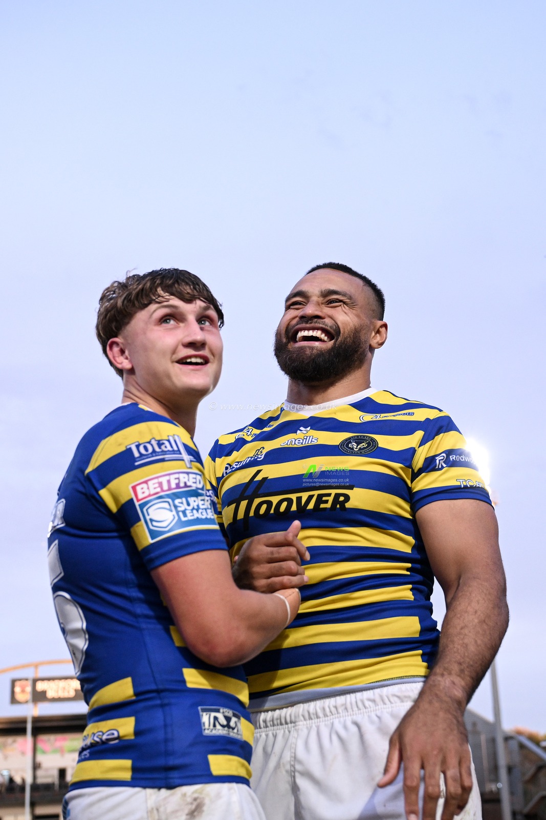 Toafofoa Sipley interacts with Lachlan Webster of Warrington Wolves following the Betfred Super League round 22 match Bradford Bulls vs Warrington Wolves at Odsal Stadium, Bradford, United Kingdom on 08 August 2026

(Photo by Ben Roberts/News Images)