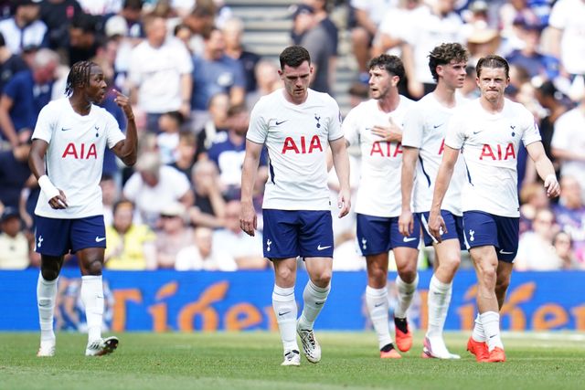 Tottenham Hotspur players after scoring during the pre-season friendly match Tottenham Hotspur vs Hoffenheim at Tottenham Hotspur Stadium, London, United Kingdom on 15 August 2026

(Photo by Harvey Murphy/News Images)