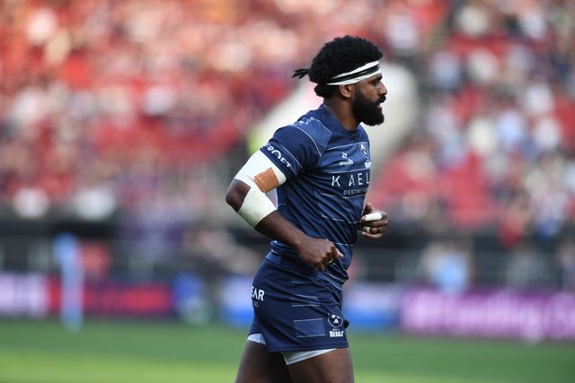 Kalaveti Ravouvou of Bristol Bears leaves the pitch after being given a yellow card for tackling Noah Caluori of Saracens in the air during the Gallagher PREM match Bristol Bears vs Saracens at Ashton Gate, Bristol, United Kingdom on 09 May 2026

(Photo by Alex Williamson/News Images)
