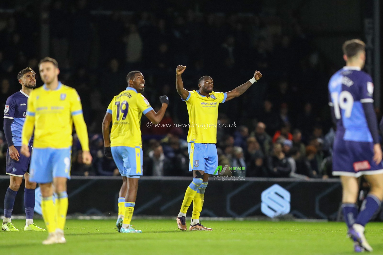 Dominic Iorfa #6 of Sheffield Wednesday celebrates his teams win after the Sky Bet League 1 match Wycombe Wanderers vs Sheffield Wednesday at Adams Park, High Wycombe, United Kingdom, 14th January 2023

(Photo by Gareth Evans/News Images)