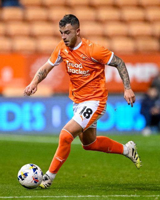 Dale Taylor of Blackpool during the Sky Bet League 1 match Blackpool vs Luton Town at Bloomfield Road, Blackpool, United Kingdom, 30th September 2025

(Photo by Adam Gee/News Images)