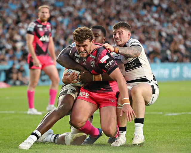 Betfred Super League Round 14 Hull FC v Castleford Tigers