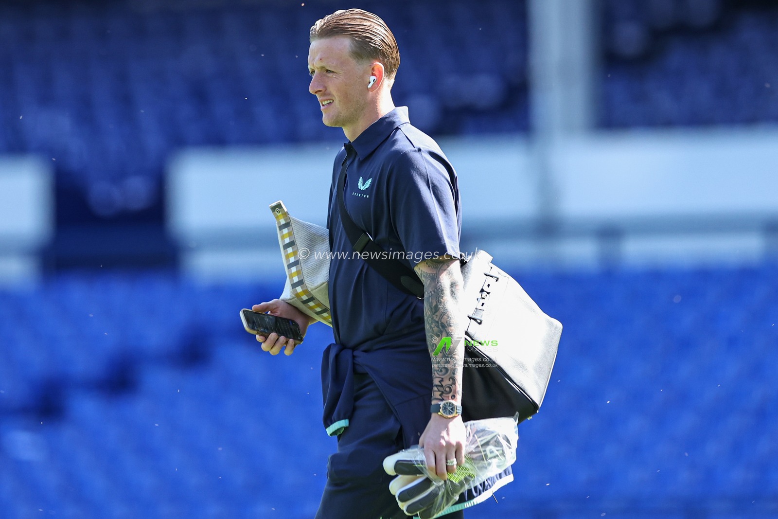 Jordan Pickford of Everton arrives at Goodison Park during the Premier League match Everton vs Southampton at Goodison Park, Liverpool, United Kingdom, 18th May 2025

(Photo by Mark Cosgrove/News Images)