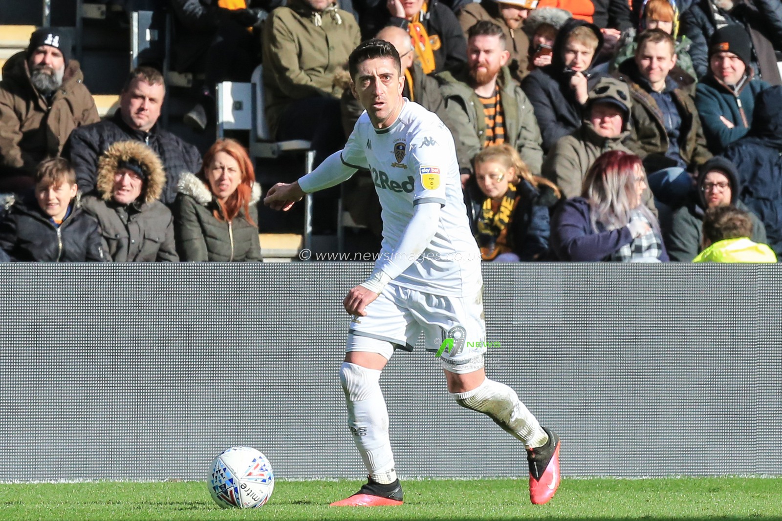 29th February 2020, KCOM Stadium, Hull, England; Sky Bet Championship, Hull City v Leeds United : match image Pablo Hernandez (19) of Leeds United