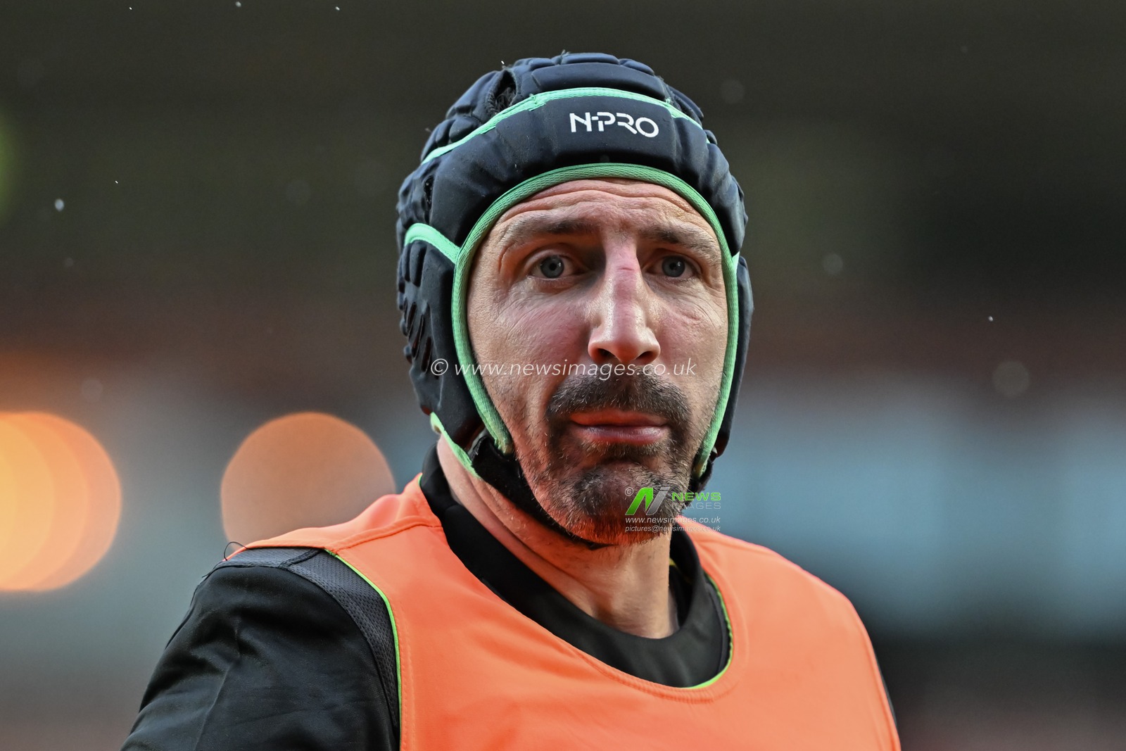 Will Spencer of Northampton Saints warms up ahead of the Gallagher Premiership match Leicester Tigers vs Northampton Saints at Mattioli Woods Welford Road Stadium, Leicester, United Kingdom, 12th October 2024

(Photo by Cody Froggatt/News Images)