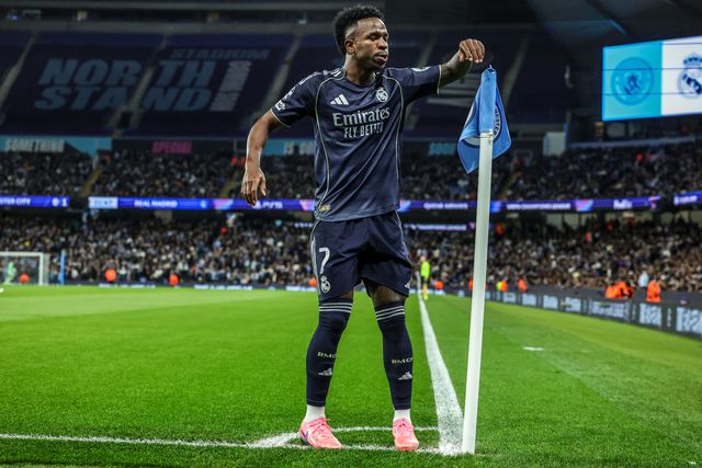Vinicius Junior of Real Madrid celebrates his goal to make it 0-1 (0-4) during the UEFA Champions League last 16 second leg match Manchester City vs Real Madrid at The City of Manchester Stadium, Manchester, United Kingdom on 17 March 2026

(Photo by Mark Cosgrove/News Images)
