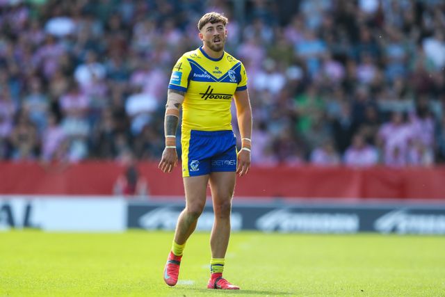 Matty Ashton of Warrington Wolves during the Betfred Challenge Cup Semi-final match Warrington Wolves vs Leigh Leopards at Totally Wicked Stadium, St Helens, United Kingdom, 11th May 2025

(Photo by Gareth Evans/News Images)