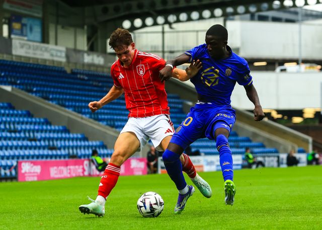 Jimmy Sinclair  of Nottingham Forest and Kassoum Ouattara of Monaco battle for the ball during the Pre-season friendly match Nottingham Forest vs Monaco at SMH Group Stadiumact Stadium, Chesterfield, United Kingdom, 19th July 2025

(Photo by Richard Bierton/News Images)